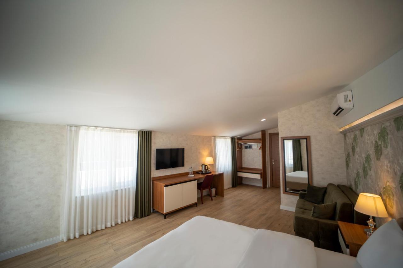 Mell City Hotel Трабзон Екстериор снимка