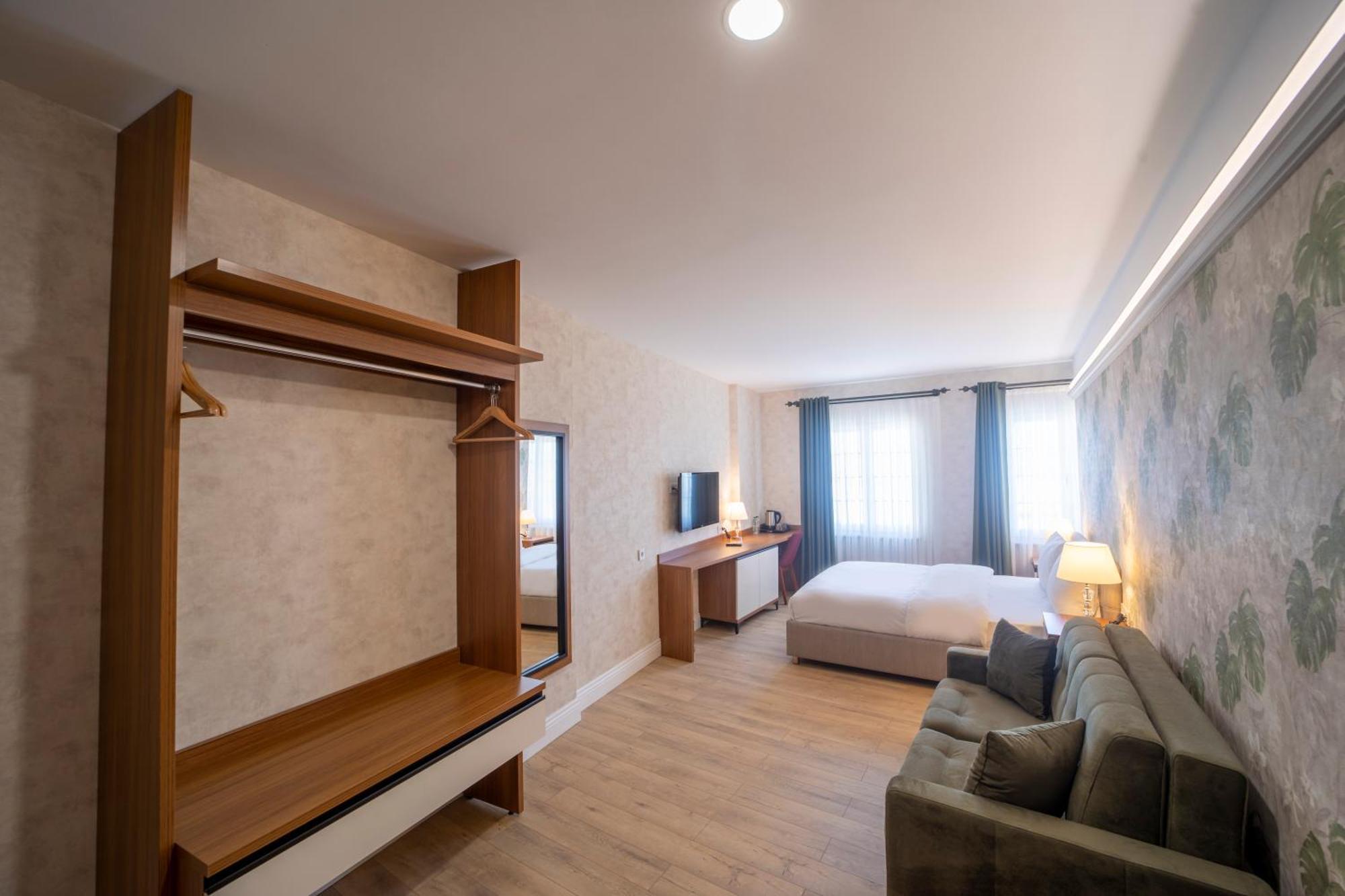 Mell City Hotel Трабзон Екстериор снимка